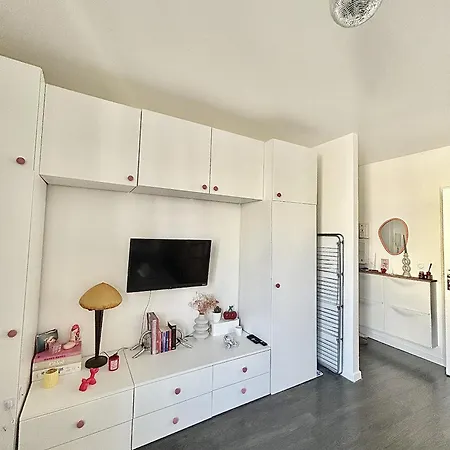 Appartamento Elegant Au Coeur Du 11eme Arrondissement Parigi